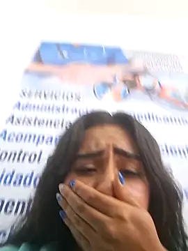 Czat XXX na żywo – CAROLINE__07