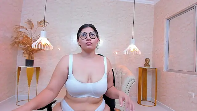 Chatroom XXX en direct de Mia_Curvyy