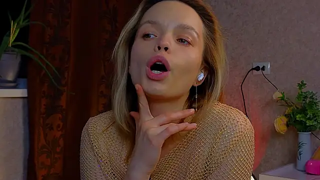 XXX chat uživo modela sinteas