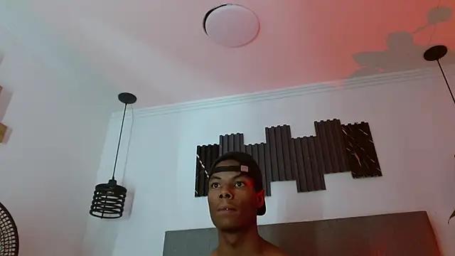 Santiago_Ortiz_ Webcam Show