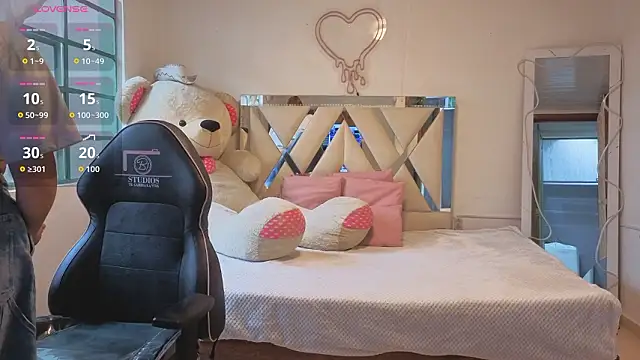 SABRIINA_TAY: απευθείας συνομιλία ΧΧΧ