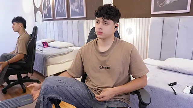 Živý XXX chat Ethan_occonor