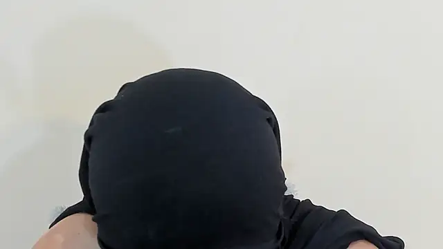 _zharaa's Webcam Show