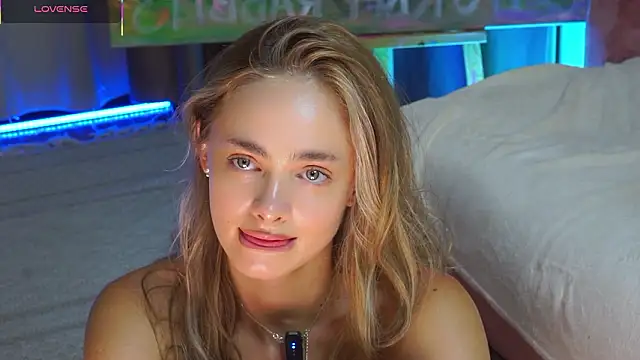 AliciaMellow's Live XXX Chat