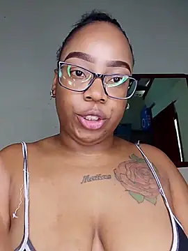 Show modela Tammy_Palmer na web-kameri