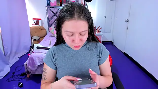 Luna_Analyan Live XXX chat