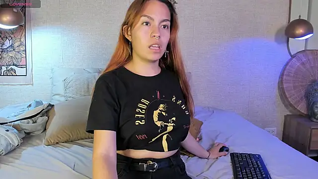 Chat XXX en directo de Milaa_rouge