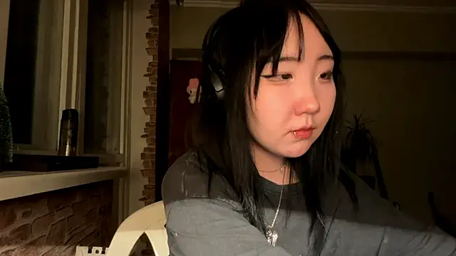 Yunananaa: онлайн-секс-чат