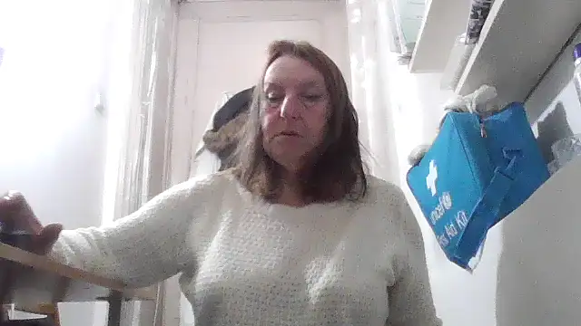 XXX chat uživo modela AnnaLive570