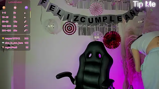 Онлайн чат XXX april_dumont