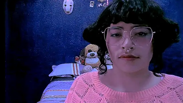 NinaYellow: απευθείας συνομιλία ΧΧΧ