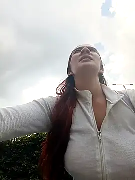 Mery_Moon123 Adlı Modelin Canlı XXX Sohbeti