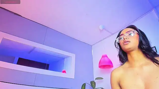 Alice_simmons Chat XXX in diretta