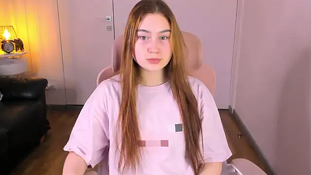 Lili_Luuu élő XXX-chatje