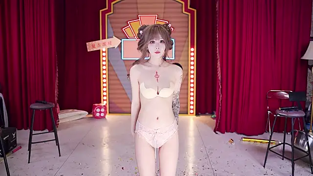 MSN101: вебкам-шоу