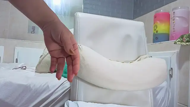 __marina__'s Live XXX Chat