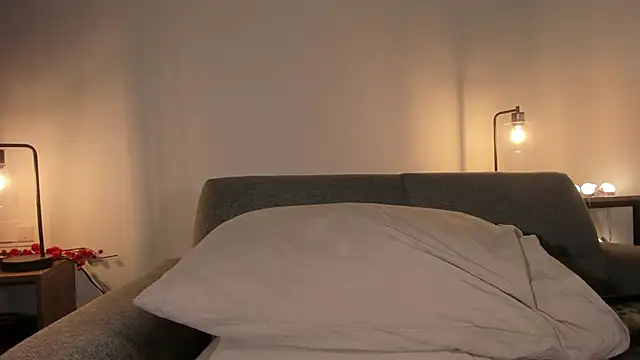 Sindy_Juxx Adlı Modelin Canlı XXX Sohbeti