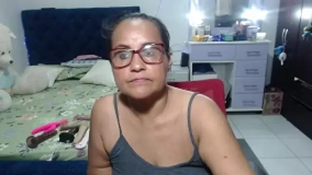 Czat XXX na żywo – pervert_mommy_