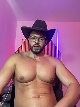 magnumchris: онлайн-секс-чат