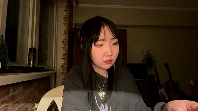 Yunananaa Adlı Modelin Canlı XXX Sohbeti