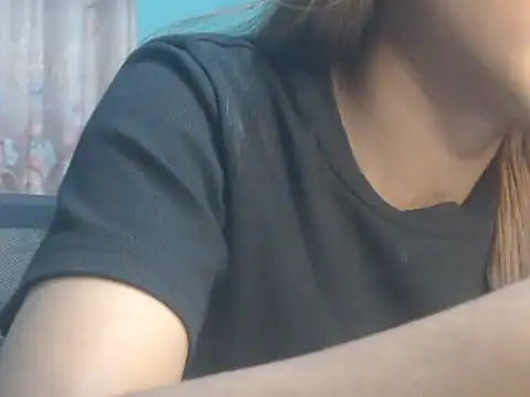 NancyRuvi webcam show