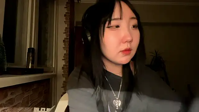 Yunananaan Live XXX chat