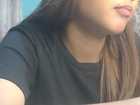 NancyRuvi 现场XXX聊天