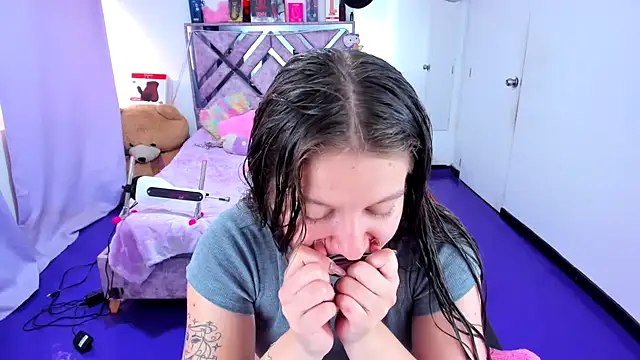 แชท XXX สดของ Luna_Analya