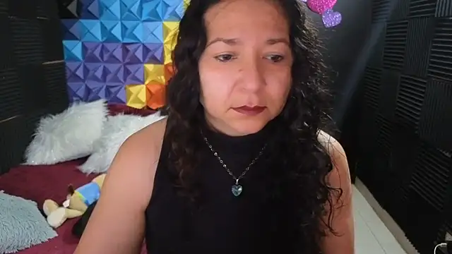 katifoxx 现场XXX聊天