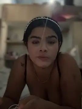 Kaily_Sweet16のライブXXXチャット