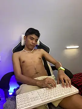 Онлайн чат XXX asian_darlingcummersxXx