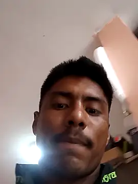 Chat +18 de Aqua2312 ao vivo