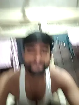 PRIYANHU@xh 现场XXX聊天