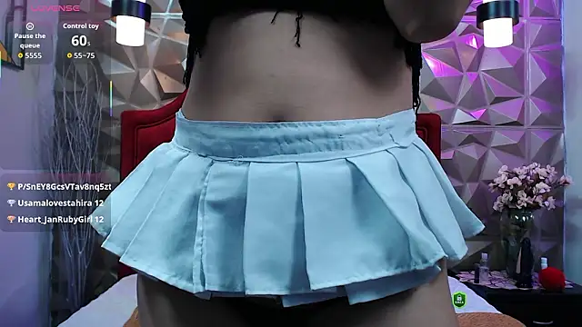 CandyxCosmic Chat XXX in diretta