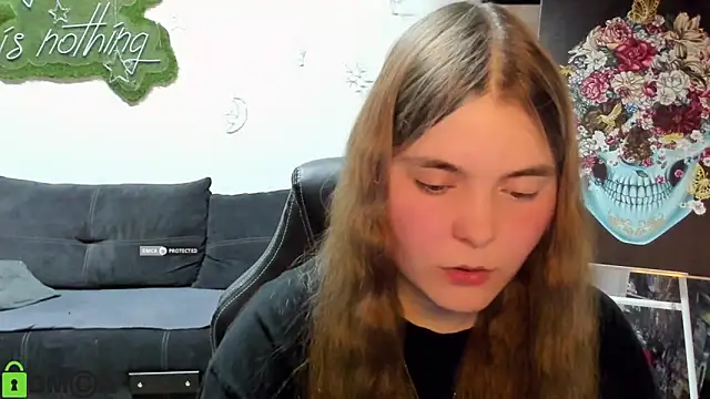 MiraaBloom Adlı Modelin Canlı XXX Sohbeti