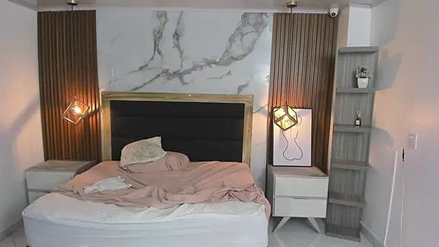 VIOLETTA_ROSS1: онлайн-секс-чат