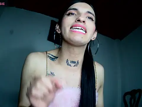 Scarlett_crastrawberry Webcam Show