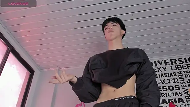 AerumChae Adlı Modelin Canlı XXX Sohbeti