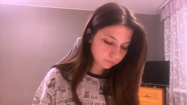 LunnaBlissのライブXXXチャット