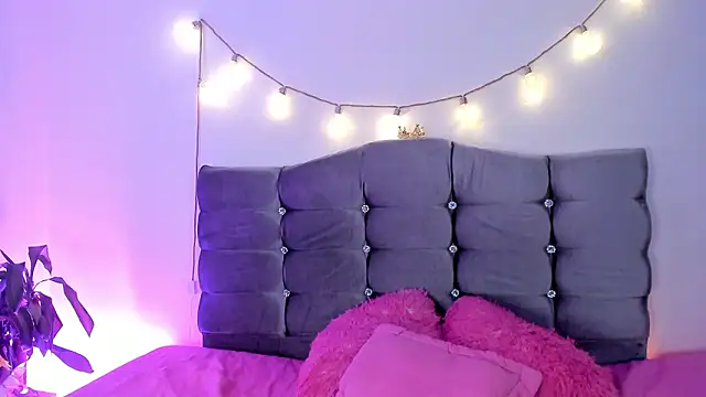 _valediaz__'s Live XXX Chat