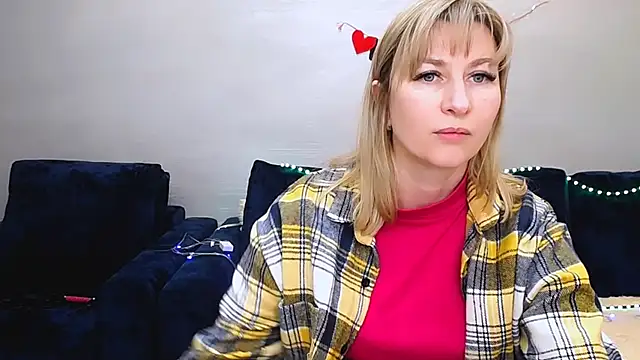 Incredible_Arielaのウェブカメラショー