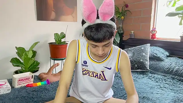 แชท XXX สดของ Andy_Belier23