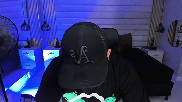 Chat +18 de jhon_bear03 ao vivo