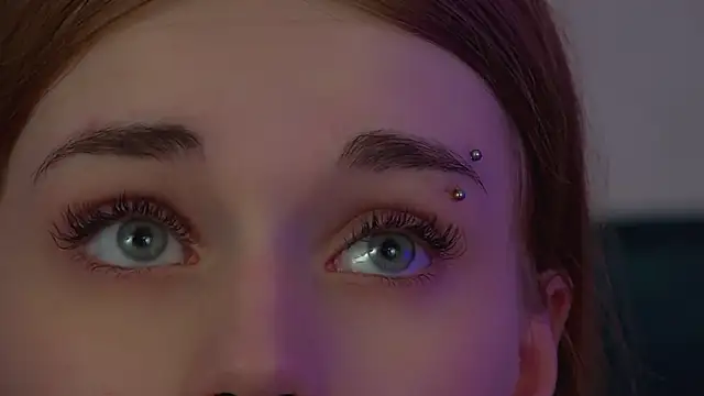 Chat +18 de MelissaBauch ao vivo