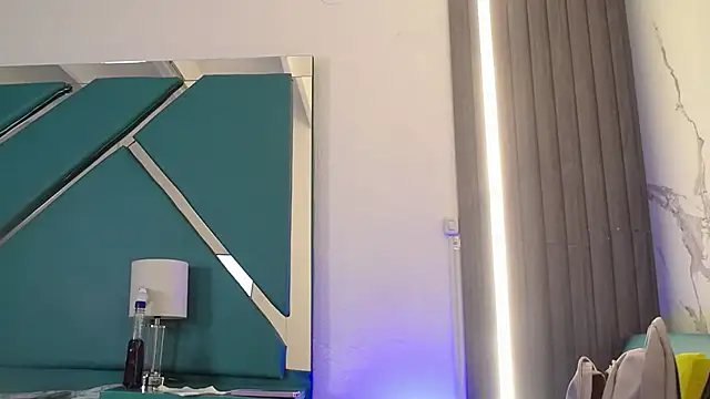 Chat XXX en directo de chloe__Jones_