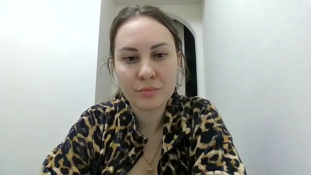 Chatroom XXX en direct de MeadowEyes