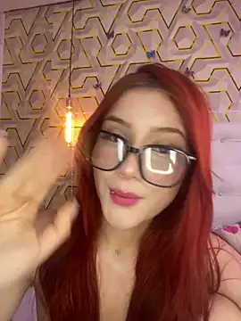 Ashly_cutee 在線直播表演