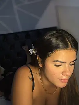 Kaily_Sweet16 live XXX chat