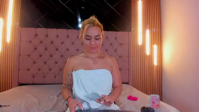 Czat XXX na żywo – AinaPink