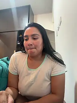 Rouse69_: διαδικτυακό σόου στην κάμερα